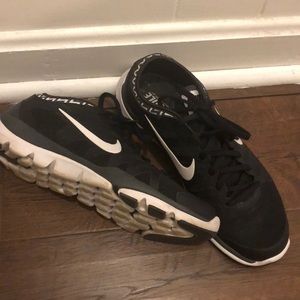 Nike Ladies Fitsole Training Sneaker